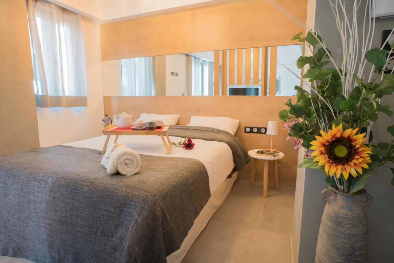 Athenian Living Suites Ngoại thất bức ảnh