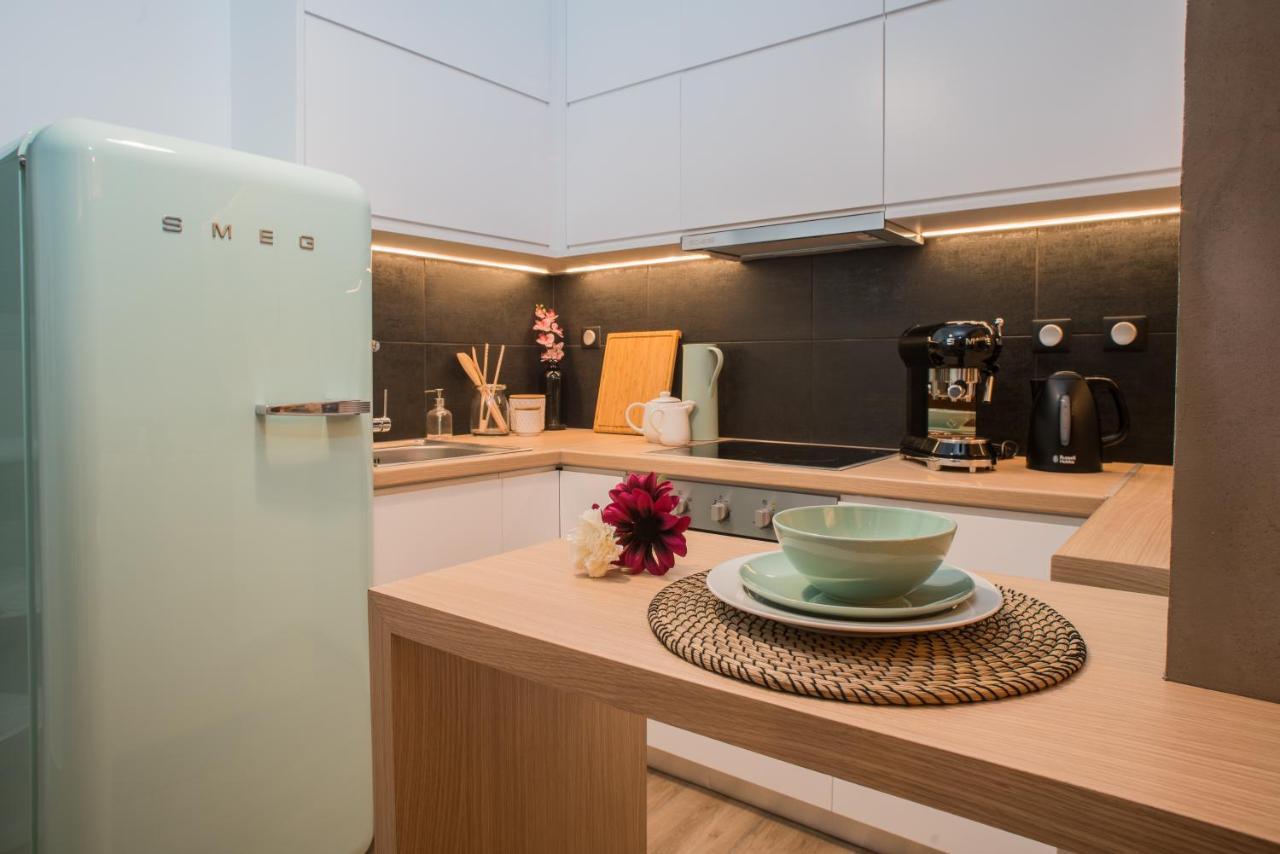 Athenian Living Suites Ngoại thất bức ảnh