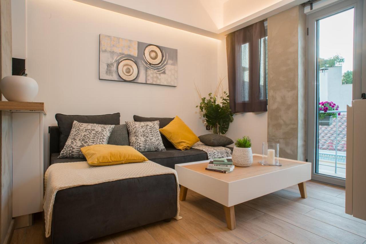 Athenian Living Suites Ngoại thất bức ảnh