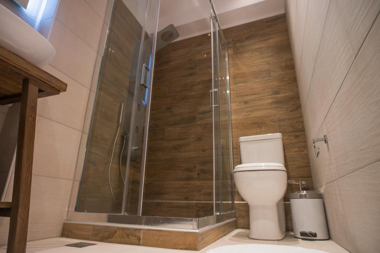 Athenian Living Suites Ngoại thất bức ảnh