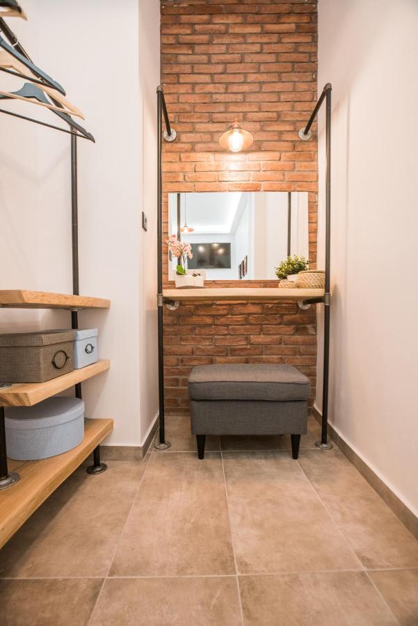 Athenian Living Suites Ngoại thất bức ảnh